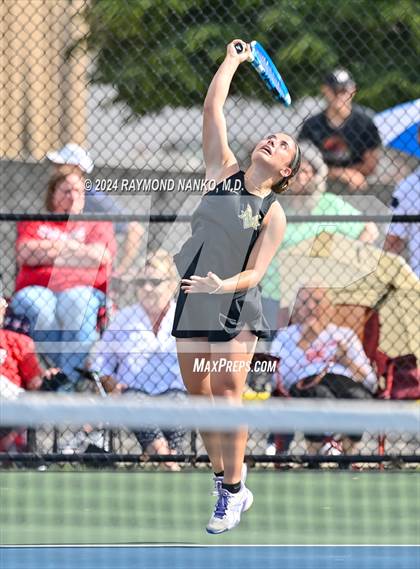 Thumbnail 2 in Fishers vs Mt. Vernon (IHSAA Regional Championship) photogallery.