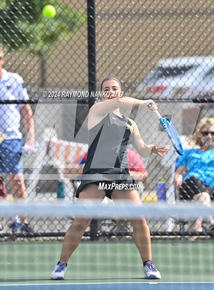 Thumbnail 3 in Fishers vs Mt. Vernon (IHSAA Regional Championship) photogallery.