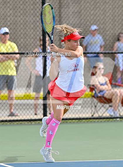 Thumbnail 3 in Fishers vs Mt. Vernon (IHSAA Regional Championship) photogallery.