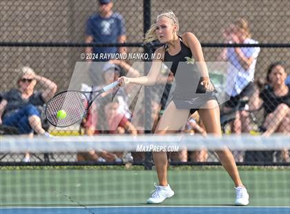 Thumbnail 1 in Fishers vs Mt. Vernon (IHSAA Regional Championship) photogallery.
