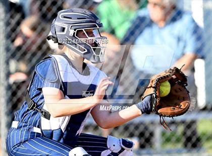 Thumbnail 2 in Willow @ E.D. White (LHSAA Division II Select Regional Playoff) photogallery.
