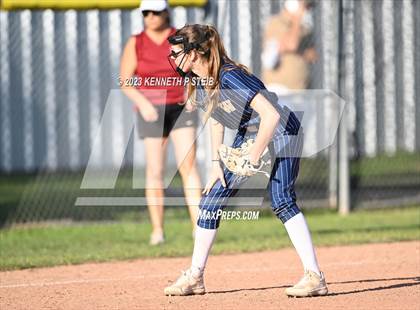 Thumbnail 2 in Willow @ E.D. White (LHSAA Division II Select Regional Playoff) photogallery.