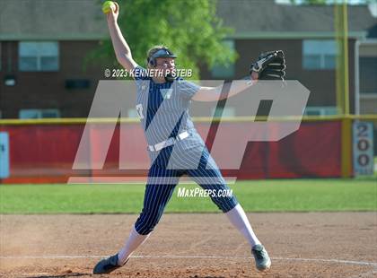 Thumbnail 3 in Willow @ E.D. White (LHSAA Division II Select Regional Playoff) photogallery.