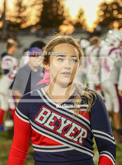 Thumbnail 2 in Beyer @ Davis photogallery.