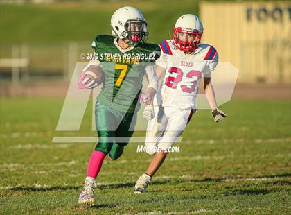 Thumbnail 3 in Beyer @ Davis photogallery.