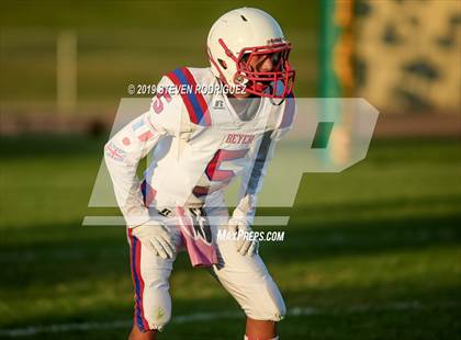 Thumbnail 3 in Beyer @ Davis photogallery.