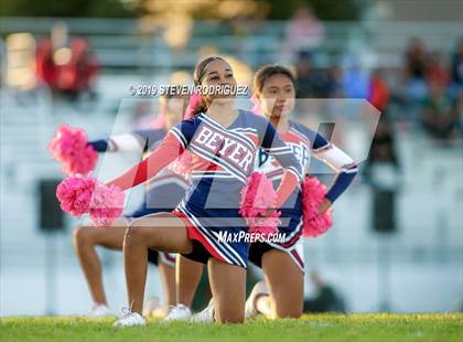 Thumbnail 1 in Beyer @ Davis photogallery.