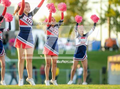 Thumbnail 1 in Beyer @ Davis photogallery.