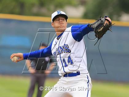 Thumbnail 2 in San Ysidro @ Eastlake photogallery.