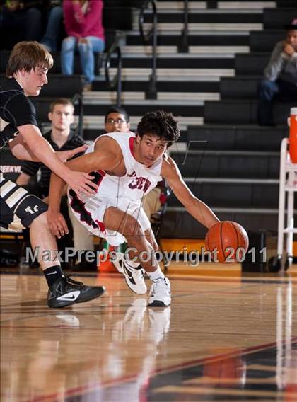 Thumbnail 2 in The Colony @ Creekview photogallery.