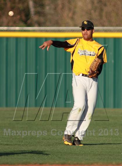 Thumbnail 3 in Southeast vs. Kapaun Mt. Carmel photogallery.