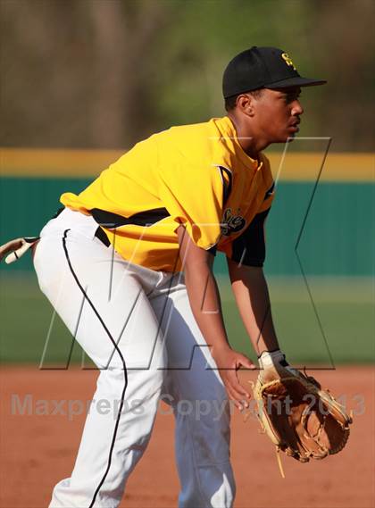 Thumbnail 2 in Southeast vs. Kapaun Mt. Carmel photogallery.