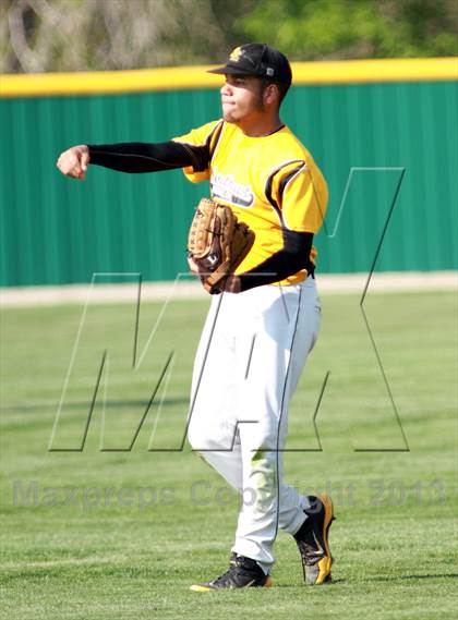 Thumbnail 1 in Southeast vs. Kapaun Mt. Carmel photogallery.