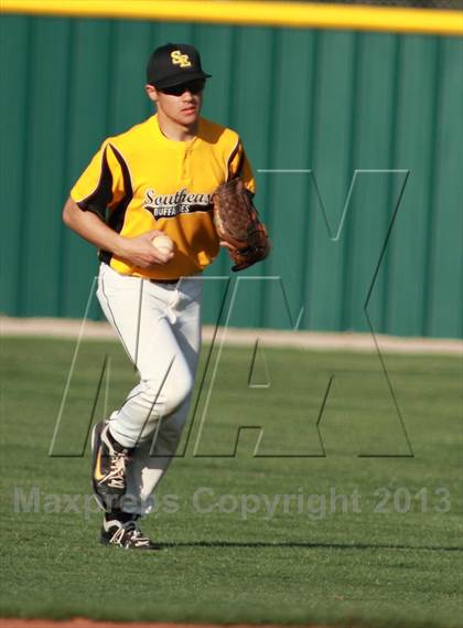 Thumbnail 3 in Southeast vs. Kapaun Mt. Carmel photogallery.