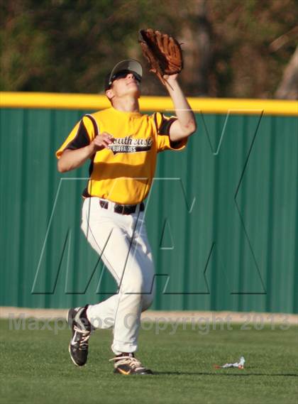 Thumbnail 3 in Southeast vs. Kapaun Mt. Carmel photogallery.