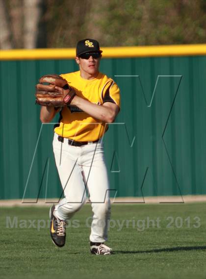 Thumbnail 3 in Southeast vs. Kapaun Mt. Carmel photogallery.