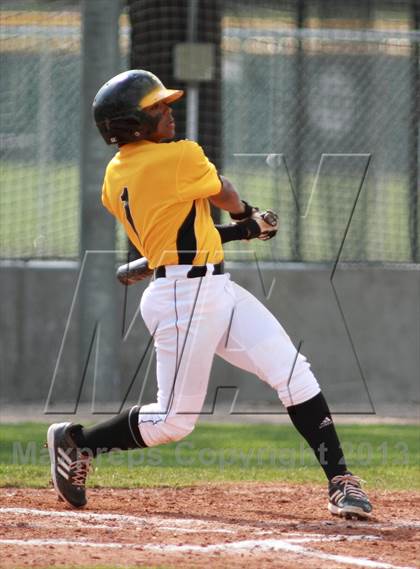 Thumbnail 3 in Southeast vs. Kapaun Mt. Carmel photogallery.