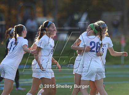 Thumbnail 2 in Staples @ Darien (CIAC Class LL 1st Round) photogallery.