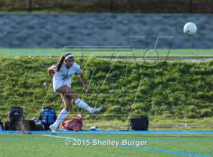 Thumbnail 2 in Staples @ Darien (CIAC Class LL 1st Round) photogallery.
