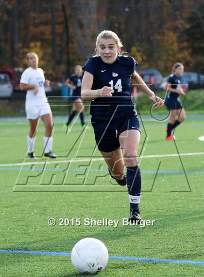 Thumbnail 2 in Staples @ Darien (CIAC Class LL 1st Round) photogallery.