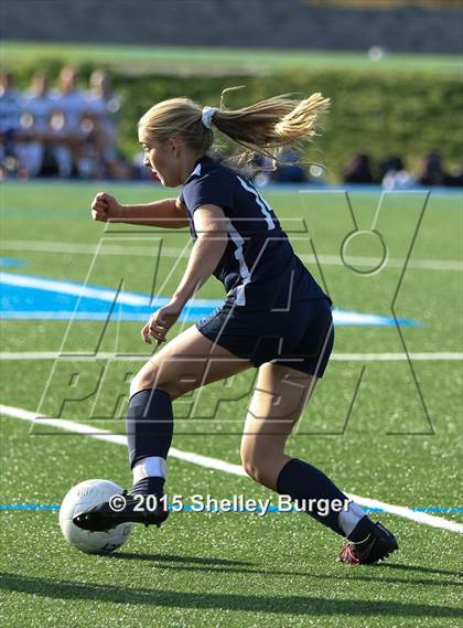 Thumbnail 3 in Staples @ Darien (CIAC Class LL 1st Round) photogallery.
