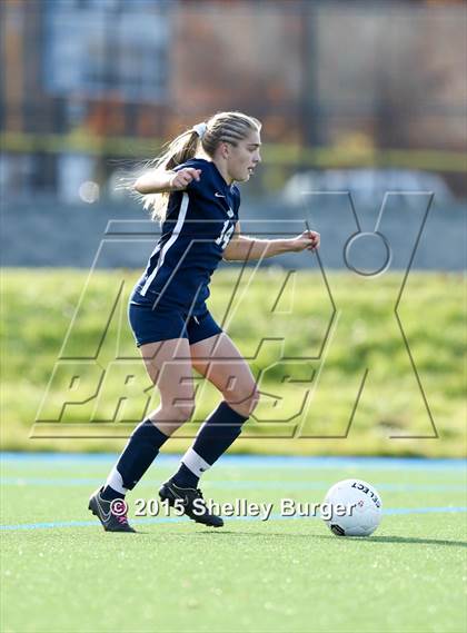 Thumbnail 2 in Staples @ Darien (CIAC Class LL 1st Round) photogallery.