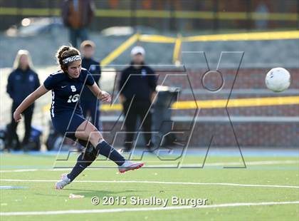 Thumbnail 3 in Staples @ Darien (CIAC Class LL 1st Round) photogallery.