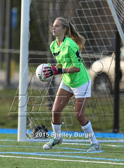 Thumbnail 3 in Staples @ Darien (CIAC Class LL 1st Round) photogallery.