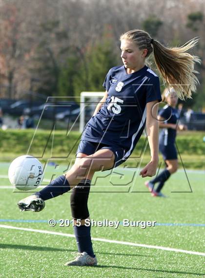 Thumbnail 2 in Staples @ Darien (CIAC Class LL 1st Round) photogallery.