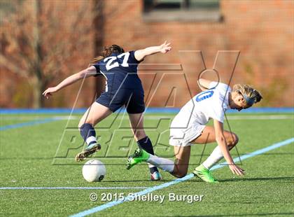 Thumbnail 2 in Staples @ Darien (CIAC Class LL 1st Round) photogallery.