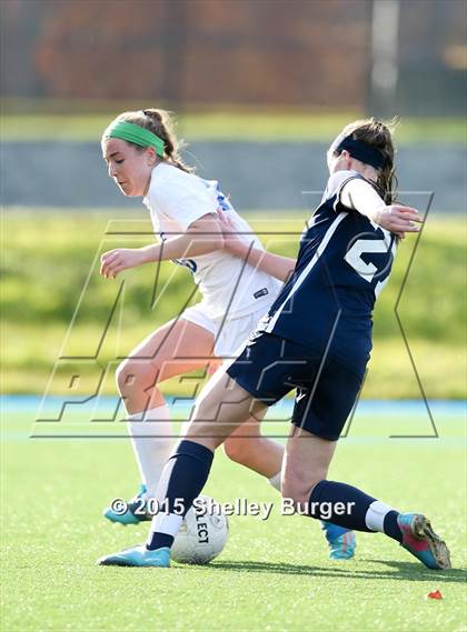 Thumbnail 1 in Staples @ Darien (CIAC Class LL 1st Round) photogallery.