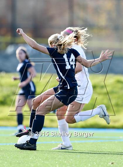 Thumbnail 3 in Staples @ Darien (CIAC Class LL 1st Round) photogallery.