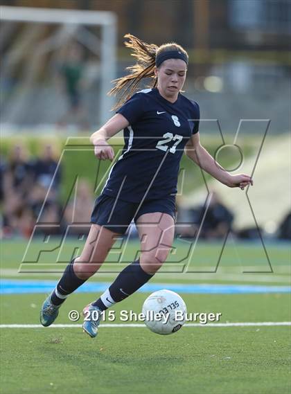 Thumbnail 2 in Staples @ Darien (CIAC Class LL 1st Round) photogallery.
