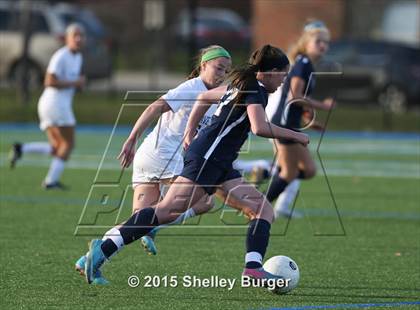 Thumbnail 2 in Staples @ Darien (CIAC Class LL 1st Round) photogallery.