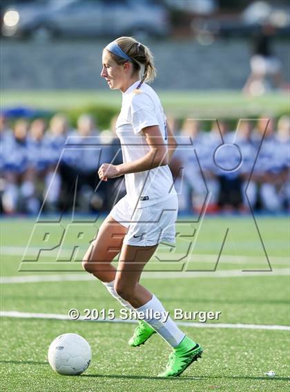 Thumbnail 2 in Staples @ Darien (CIAC Class LL 1st Round) photogallery.