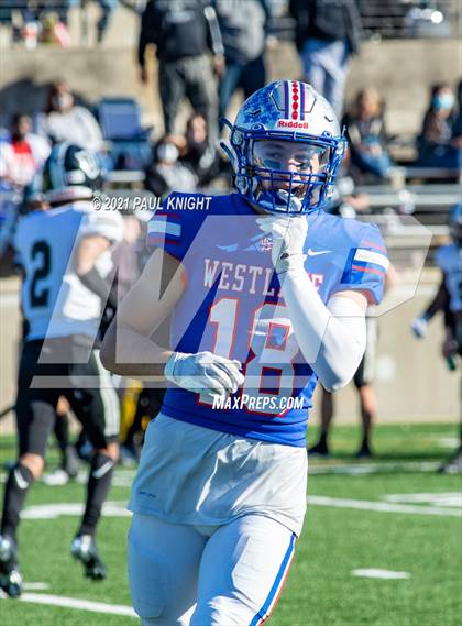 Thumbnail 3 in Steele vs. Westlake (UIL 6A D1 Quarterfinal Playoff) photogallery.