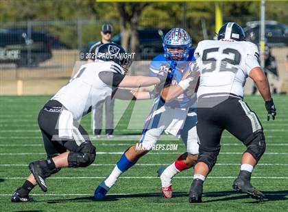 Thumbnail 2 in Steele vs. Westlake (UIL 6A D1 Quarterfinal Playoff) photogallery.