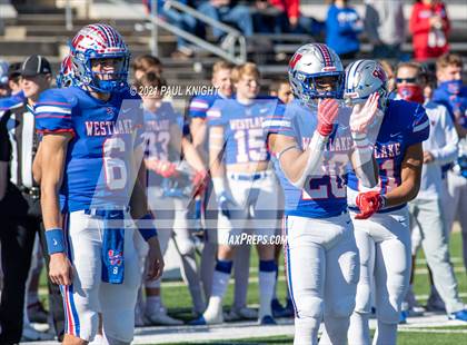 Thumbnail 1 in Steele vs. Westlake (UIL 6A D1 Quarterfinal Playoff) photogallery.