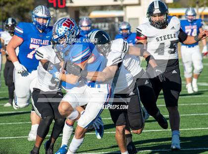 Thumbnail 1 in Steele vs. Westlake (UIL 6A D1 Quarterfinal Playoff) photogallery.
