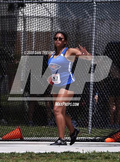 Thumbnail 3 in VHSL T&F State Championships - Class 5 (Discus) photogallery.