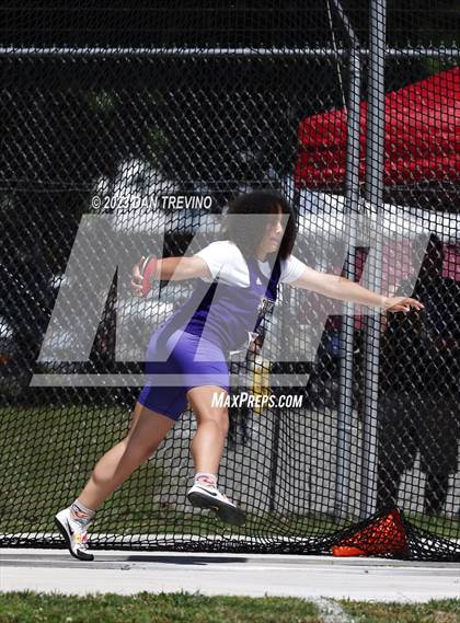 Thumbnail 2 in VHSL T&F State Championships - Class 5 (Discus) photogallery.