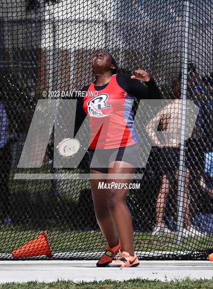 Thumbnail 2 in VHSL T&F State Championships - Class 5 (Discus) photogallery.
