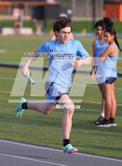 Thumbnail 1 in Saugerties @ Marlboro Central photogallery.