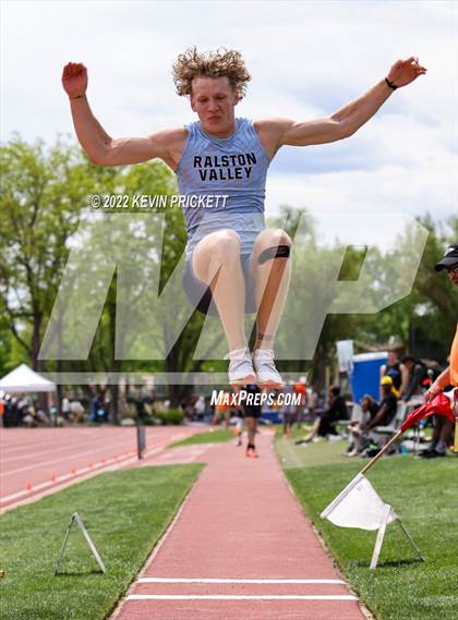Thumbnail 3 in CHSAA Track & Field 5A Championships (Boys Long Jump) photogallery.