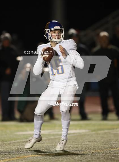 Thumbnail 2 in Rancho Cotate vs. Bakersfield Christian (CIF 3-A State Final) photogallery.