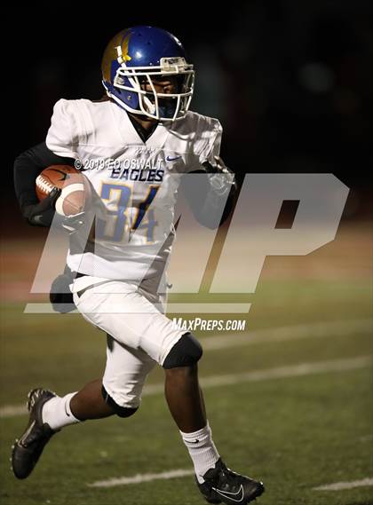 Thumbnail 3 in Rancho Cotate vs. Bakersfield Christian (CIF 3-A State Final) photogallery.