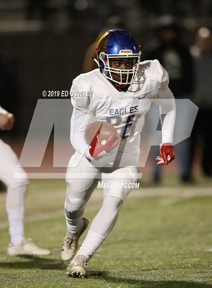 Thumbnail 2 in Rancho Cotate vs. Bakersfield Christian (CIF 3-A State Final) photogallery.