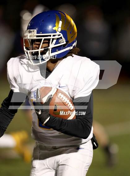 Thumbnail 2 in Rancho Cotate vs. Bakersfield Christian (CIF 3-A State Final) photogallery.