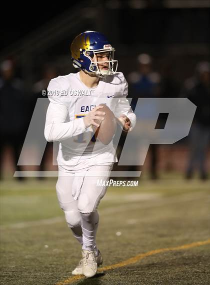 Thumbnail 3 in Rancho Cotate vs. Bakersfield Christian (CIF 3-A State Final) photogallery.