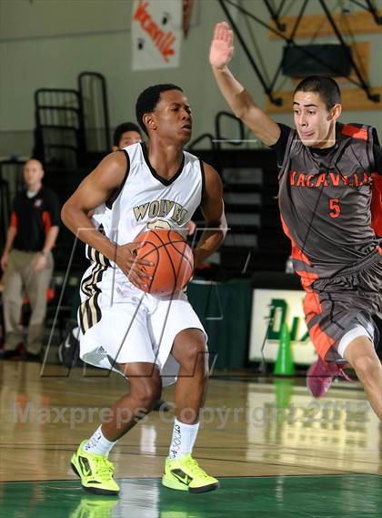Thumbnail 2 in Vacaville vs. American Canyon (Ram Jam Winter Classic) photogallery.